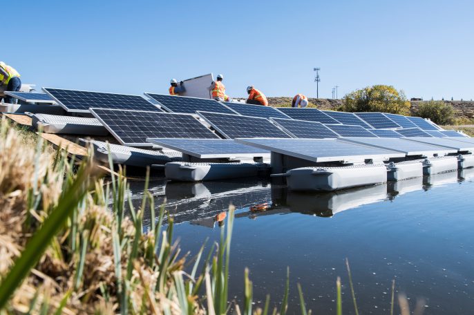 sistema solar fotovoltaico flotante