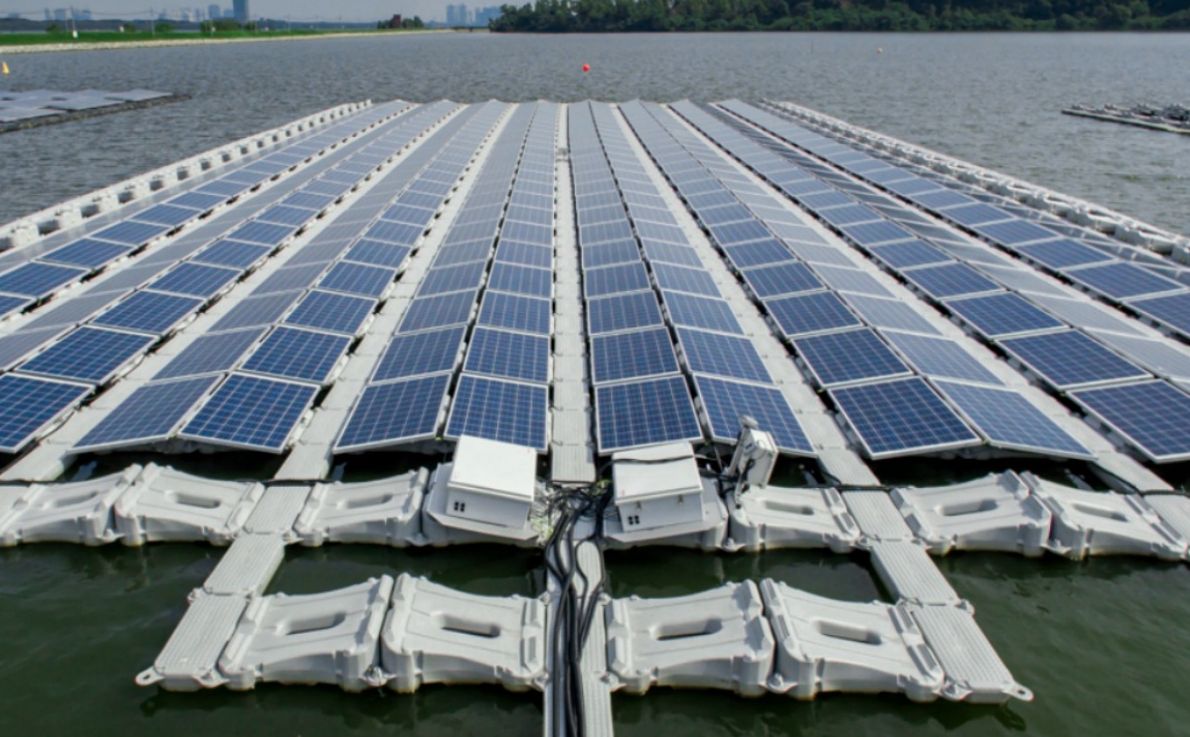 Las ventajas y desventajas de la energía solar flotante
