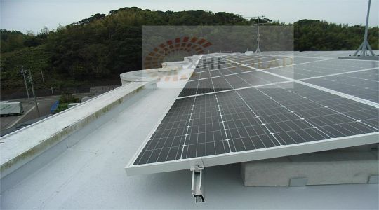 Solución de sistema de montaje solar de balasto de Japón 4.2MW
